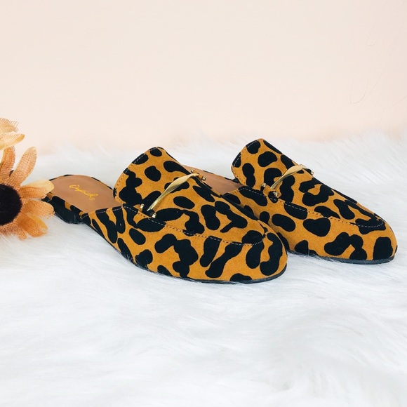 Shoes - LAST SIZE 6‼️⭐️LEOPARD MULES FLAT - SHOES